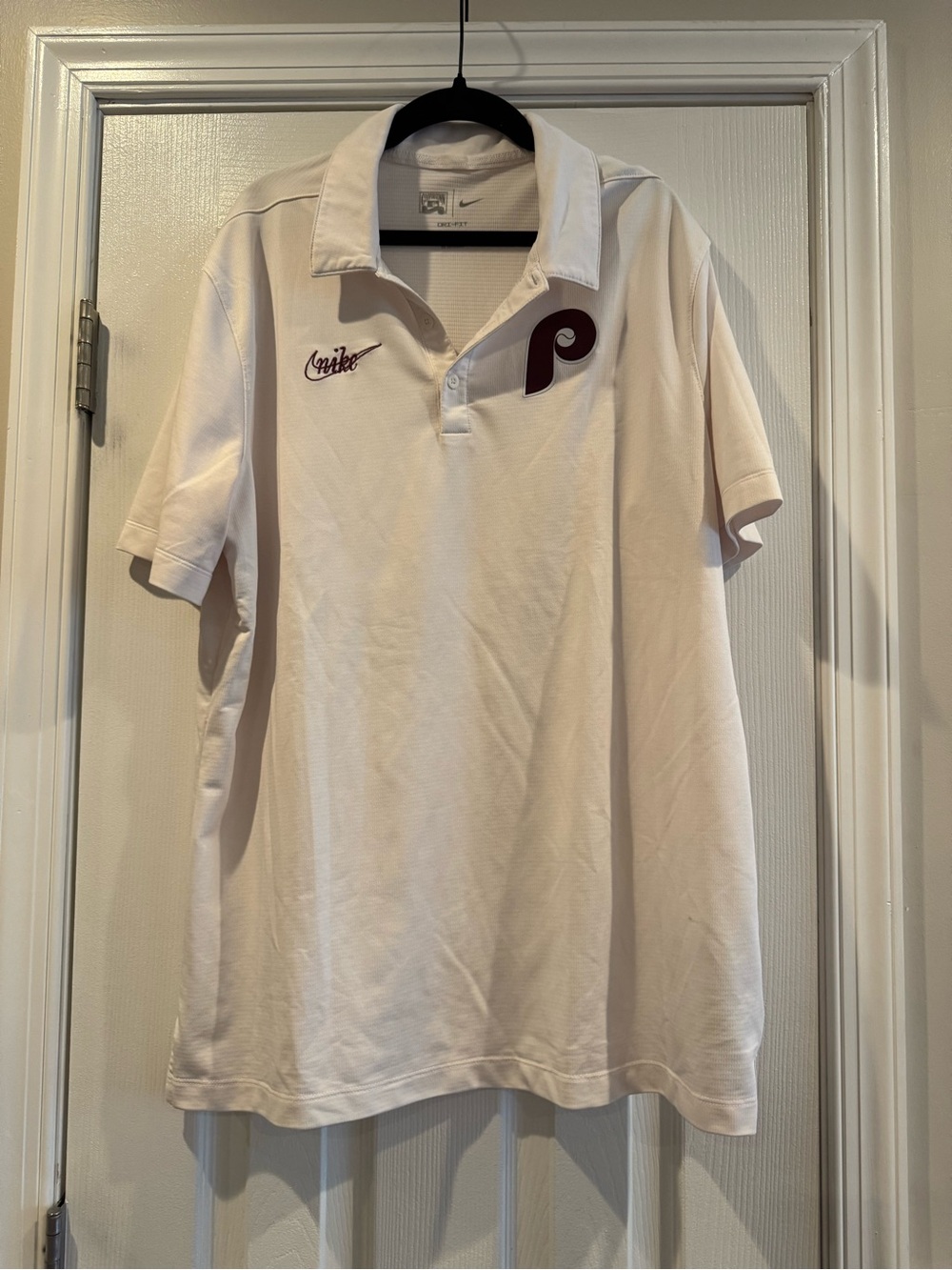 Nike Phillie’s Men’s Polo Shirt